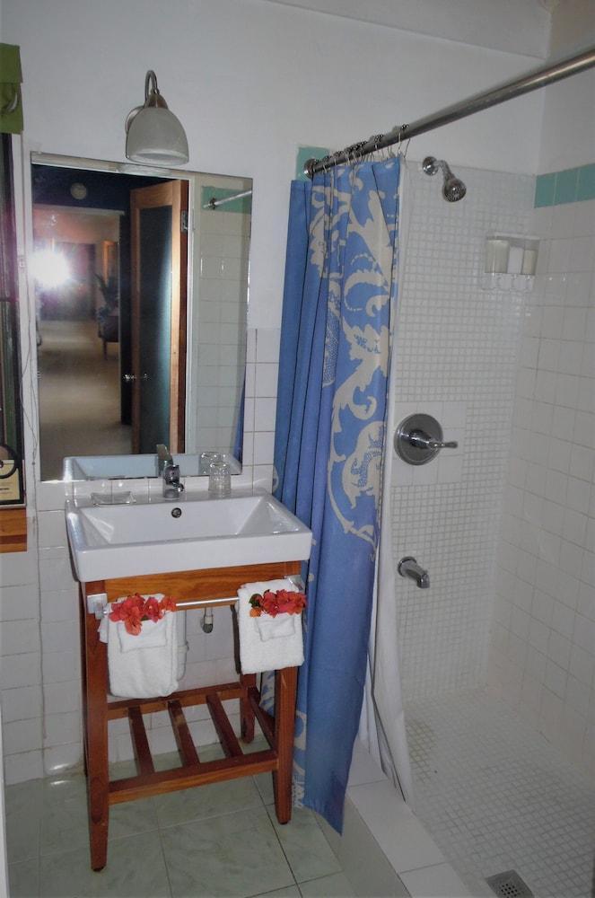 Mynt Retreat Bed & Breakfast Μοντέγκο Μπέυ Εξωτερικό φωτογραφία