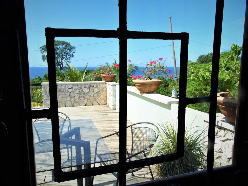 Mynt Retreat Bed & Breakfast Μοντέγκο Μπέυ Εξωτερικό φωτογραφία
