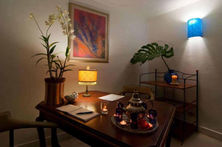 Mynt Retreat Bed & Breakfast Μοντέγκο Μπέυ Εξωτερικό φωτογραφία