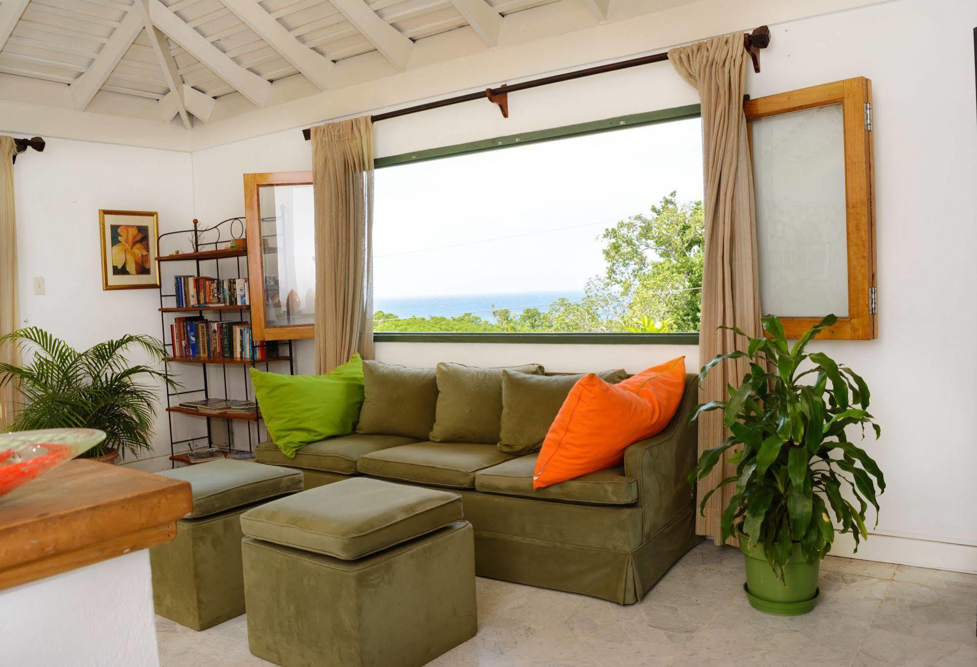Mynt Retreat Bed & Breakfast Μοντέγκο Μπέυ Εξωτερικό φωτογραφία